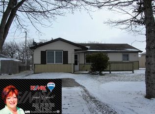 26841 S Linden Ln, Crete, IL 60417