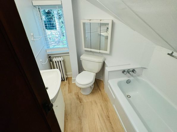 3 bedroom rental in West Vancouver — photo 18