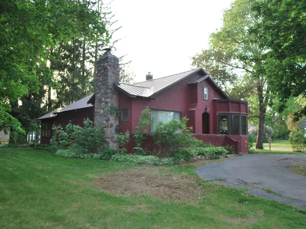 100 S Metonga Ave, Crandon, WI 54520