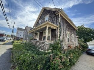397 Metacom Ave, Warren, RI 02885