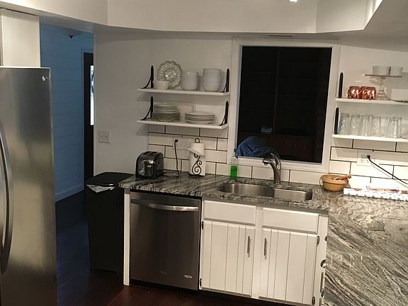 5th image of 731 Kingswood Dr