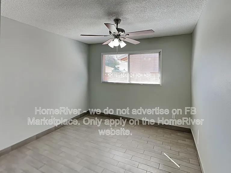 4631 W Claremont St — Photo 14