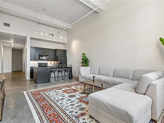 4th image of 610 John Churchill Chase St #L20
