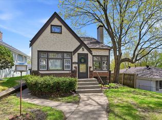 3257 Hayes St NE, Minneapolis, MN 55418
