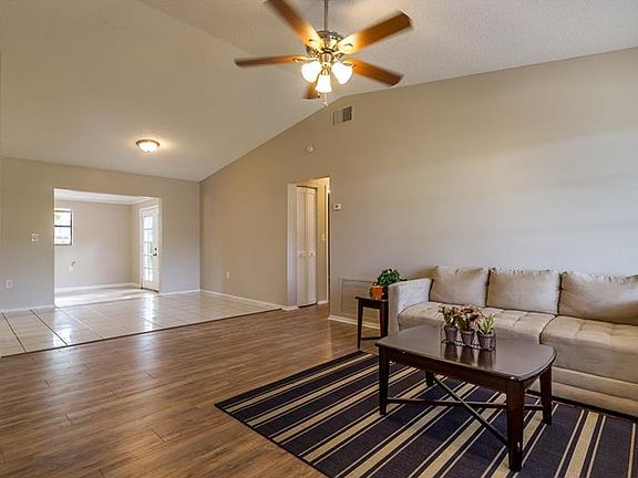 5th image of 510 Casas Bonitas Ct