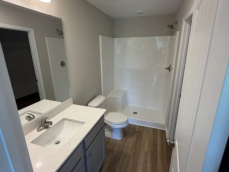 833 Middleton Rd — Photo 10