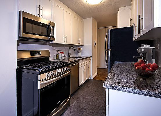 1st image of 1623 3rd Ave APT 8K