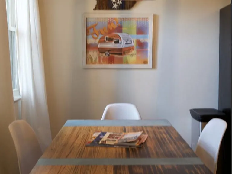 2124 Fairfax Ave #108 — Photo 7