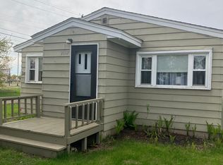 2117 14th Ave N, Escanaba, MI 49829