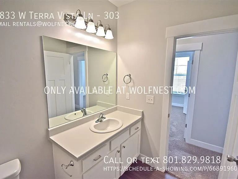 1833 W Terra Vista Ln #303 — Photo 17