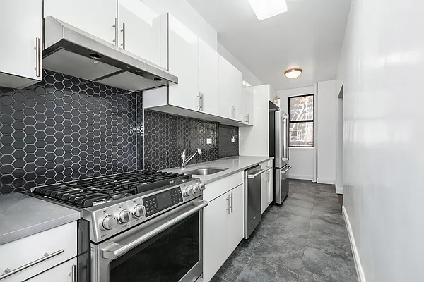 Rented by Compass | media 3