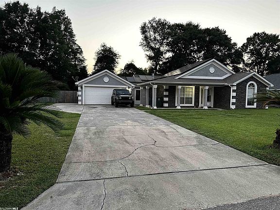 2nd image of 2413 La Lar Ln