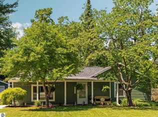 4077 Evelyn St, Traverse City, MI 49686