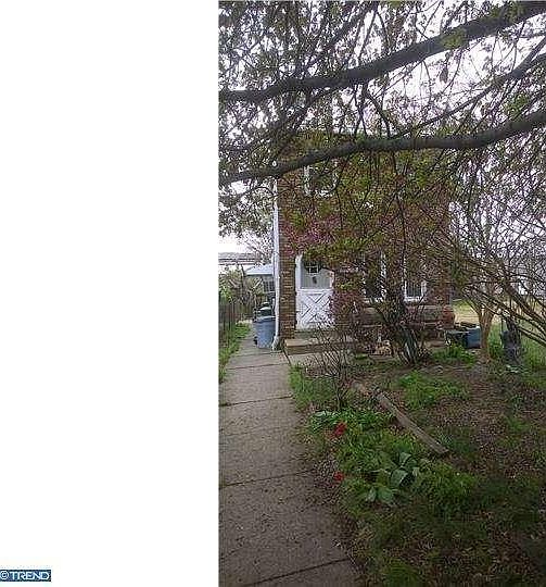 2nd image of 1224 E Sedgley Ave