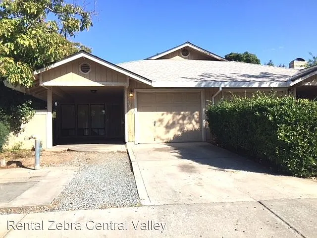 3090 W Queens Cir photo 1
