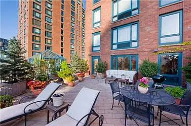Rented by New York Residence
