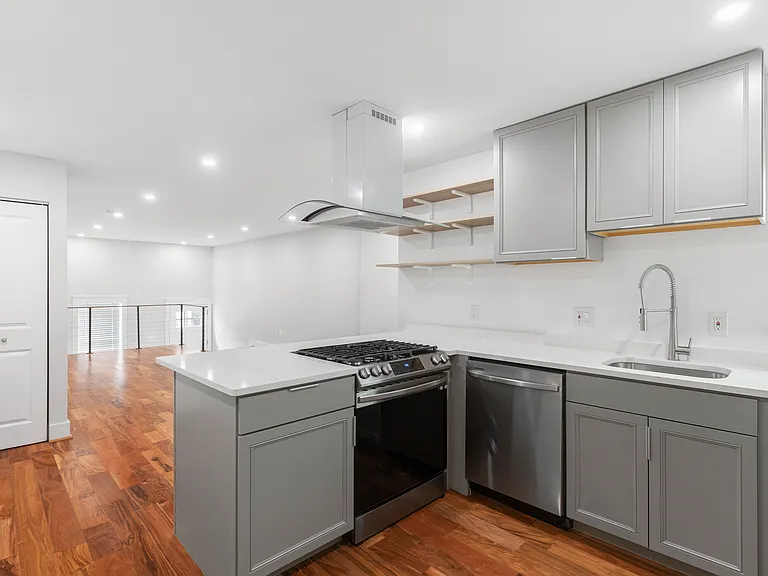 45 Bates St NW #1 — Photo 13
