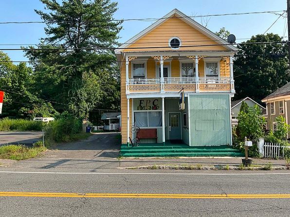 3 E Main St