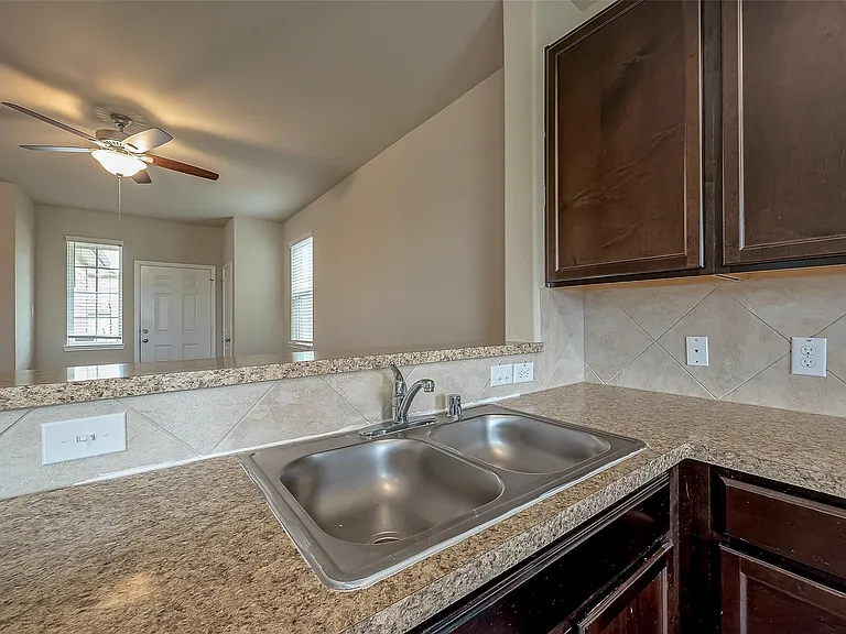 17219 Quiet Song Ct — Photo 18
