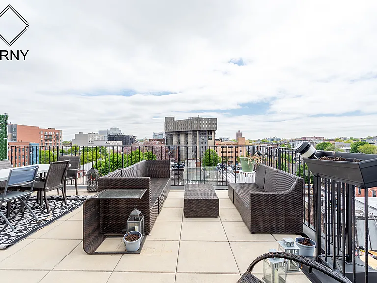 412 Herkimer St #7E — Photo 2