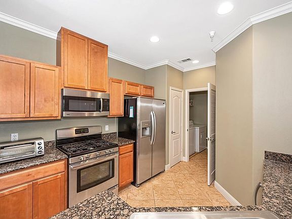 4th image of 1307 Milano Dr Unit 1