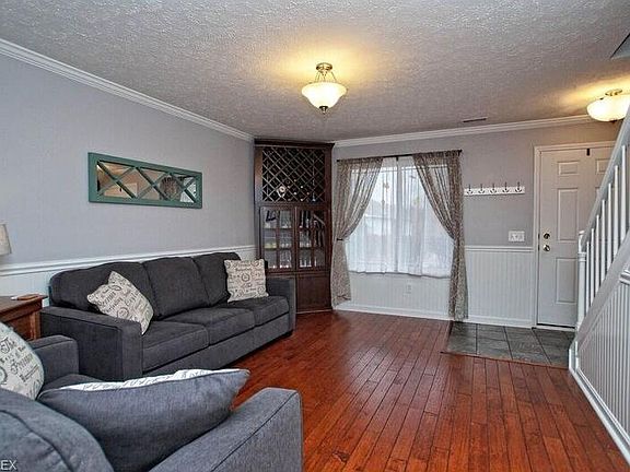4th image of 4984 Kennebank Ln