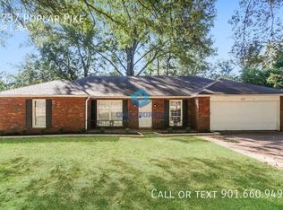 7237 Poplar Pike, Germantown, TN 38138