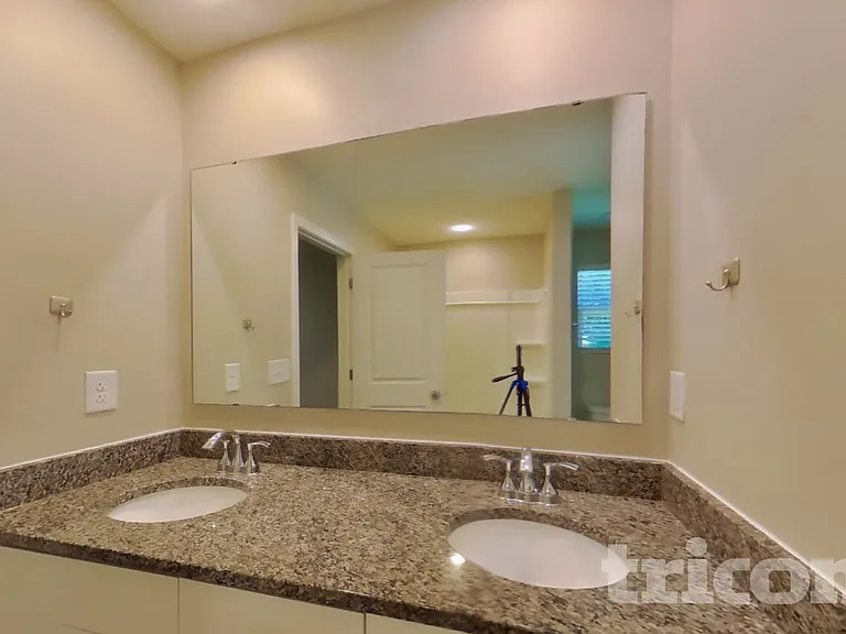 166 Oak Creek Rd — Photo 10