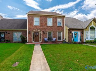 1553 River Bend Pl SE, Decatur, AL 35601