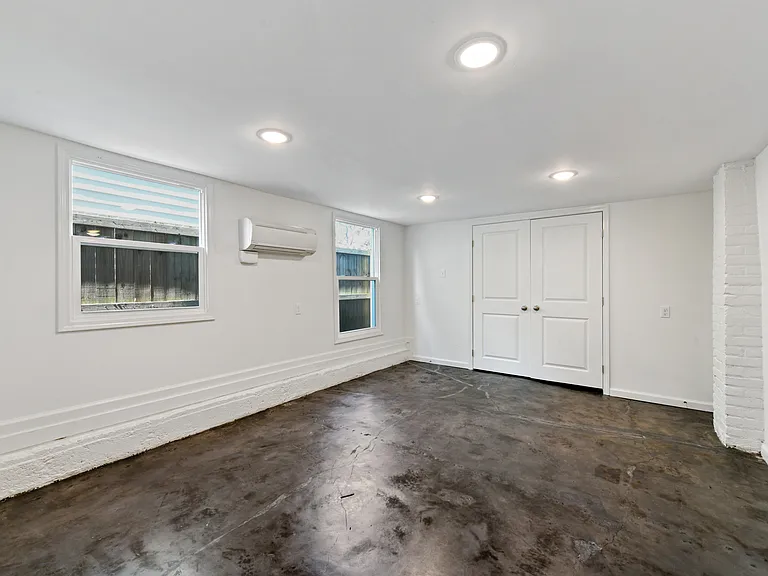 2215 Onzaga St #A — Photo 5
