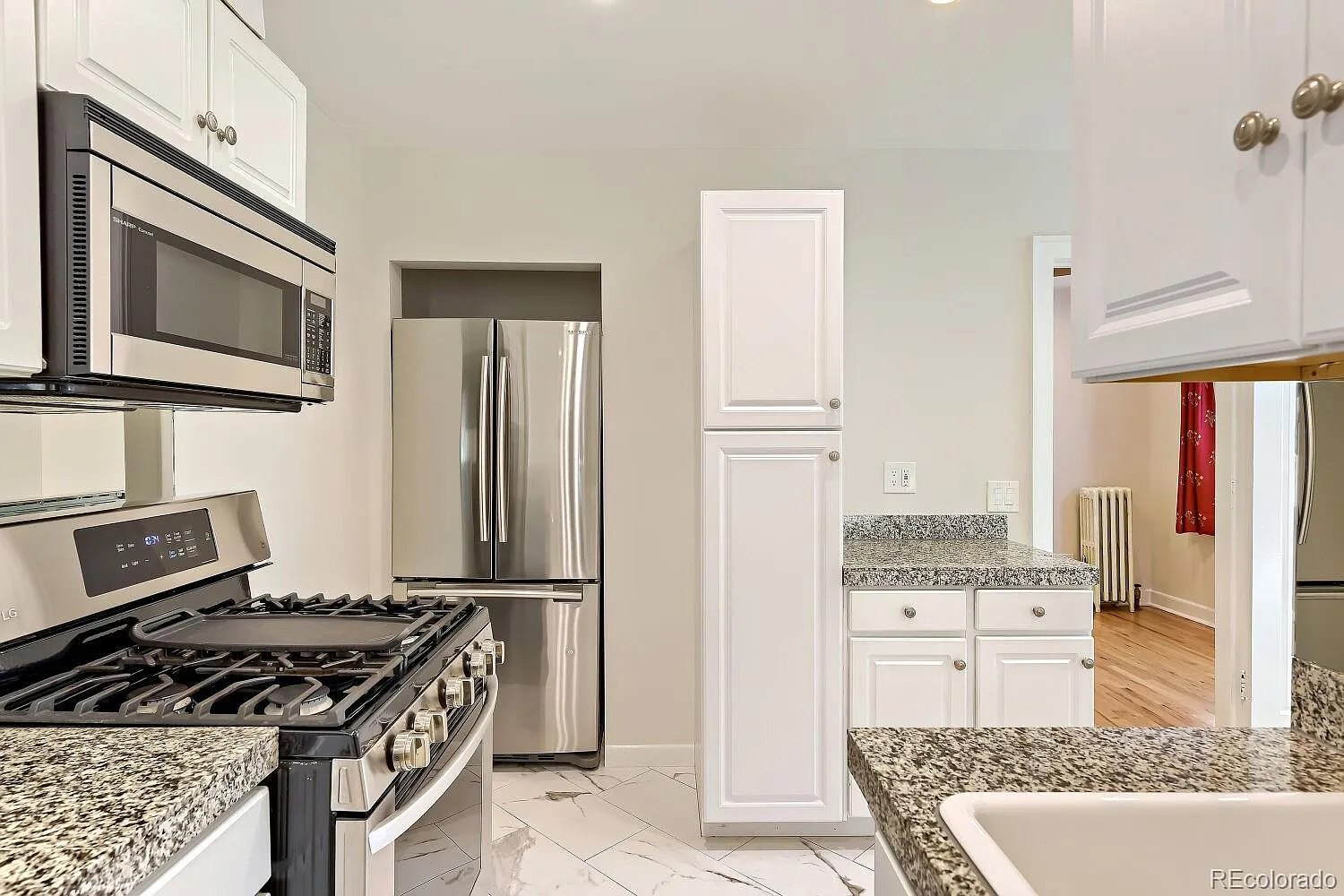 1 bed, 1.0 bath, 548 sqft, $1,595 — Photo 3