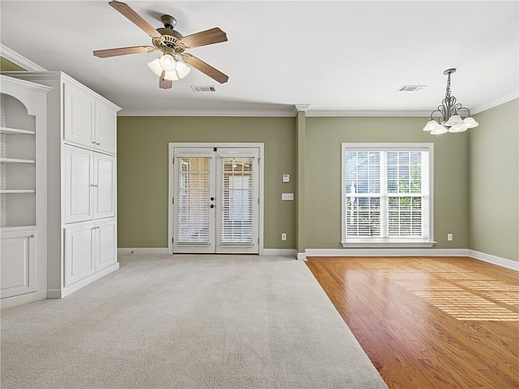 4th image of 1807 Century Ln