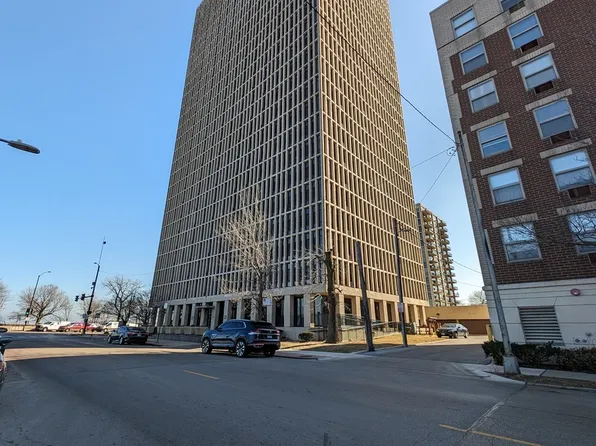 6700 S South Shore Dr APT 22D, Chicago, IL 60649