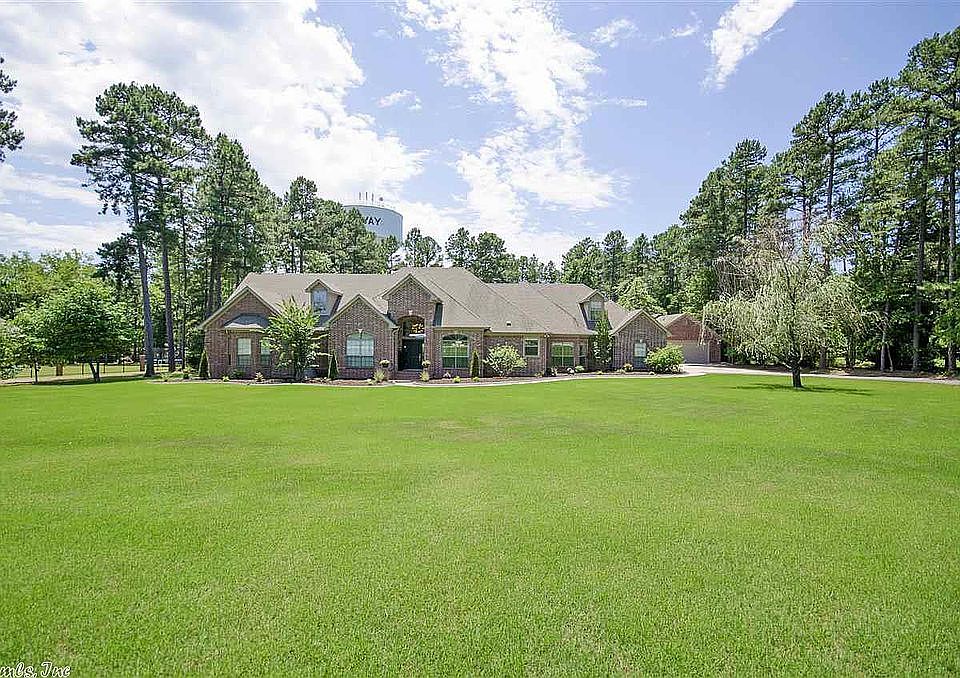 2nd image of 2905 Collins Dr