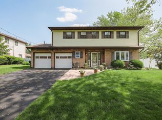 43 Galway Dr, Hazlet, NJ 07730