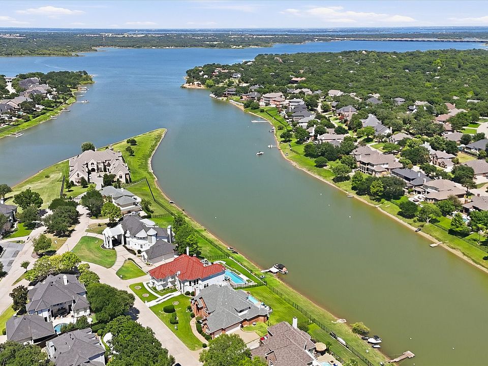 1st image of 648 Timbercrest Cir
