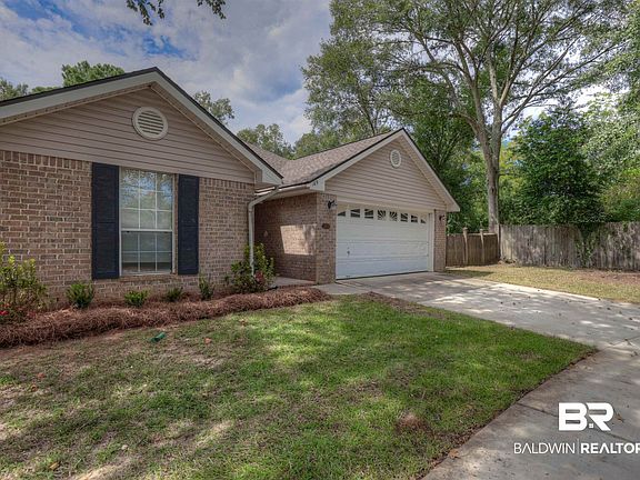 2nd image of 109 Davison Loop