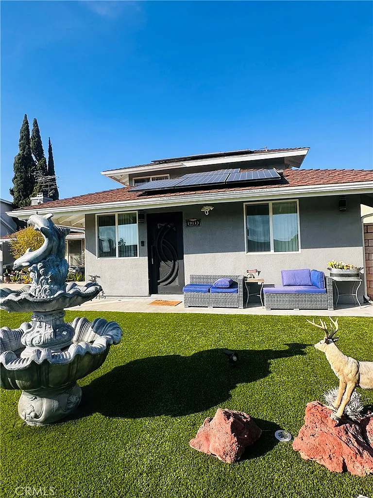 1 bed, 460 sqft, $2,100 — Photo 1