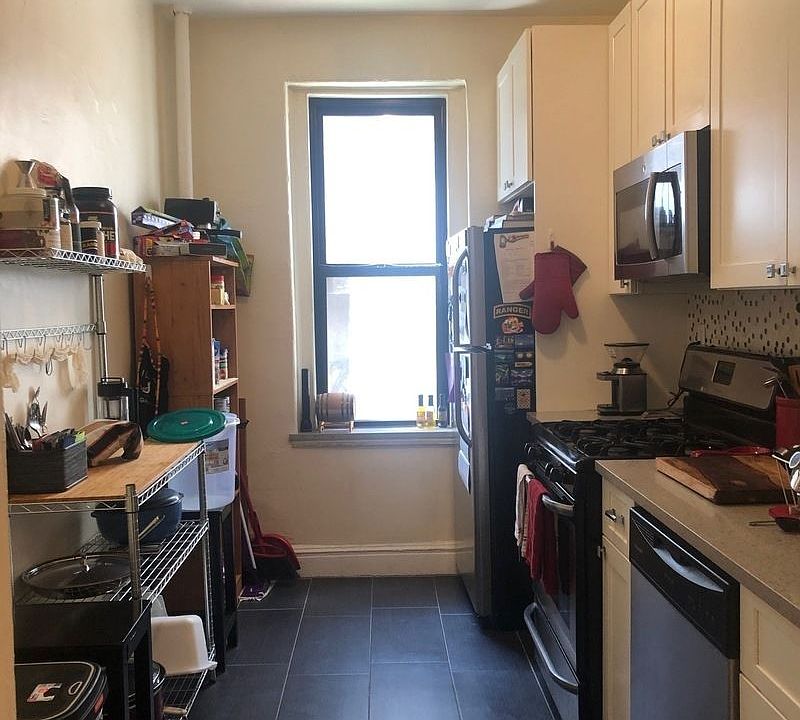 1st image of 334 Eastern Pkwy APT 5D
