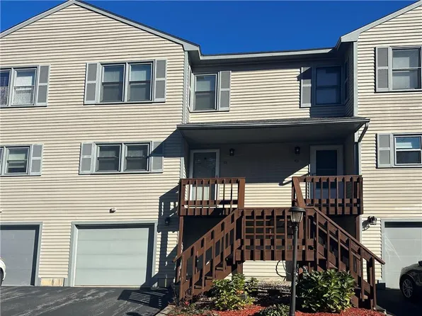 1603 Plainfield Pike APT C3, Johnston, RI 02919