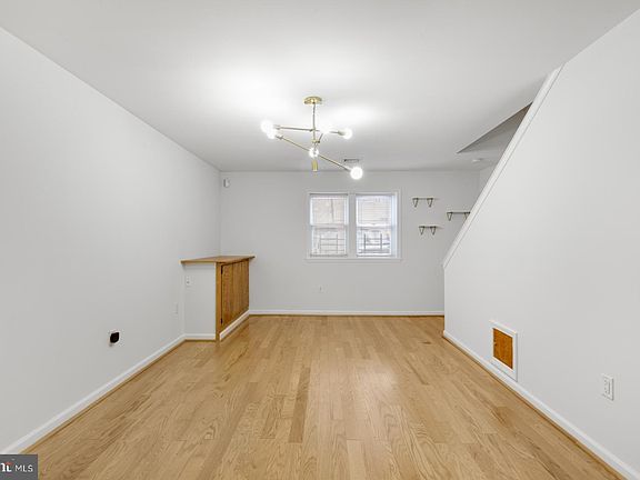 3rd image of 704 N 18th St #A