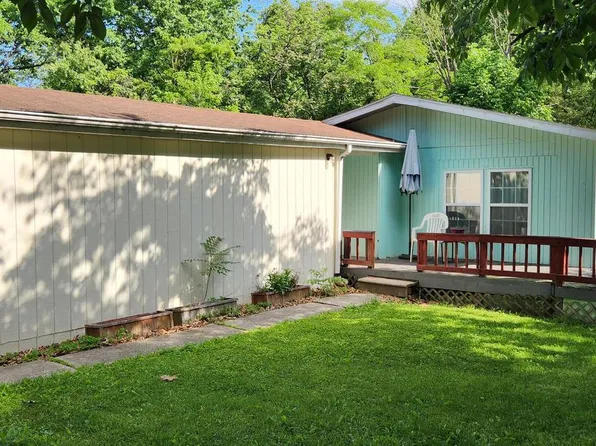 1525 Palm Spring Dr #119, Chambersburg, PA 17202