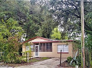 522 Jackson St, Wildwood, FL 34785