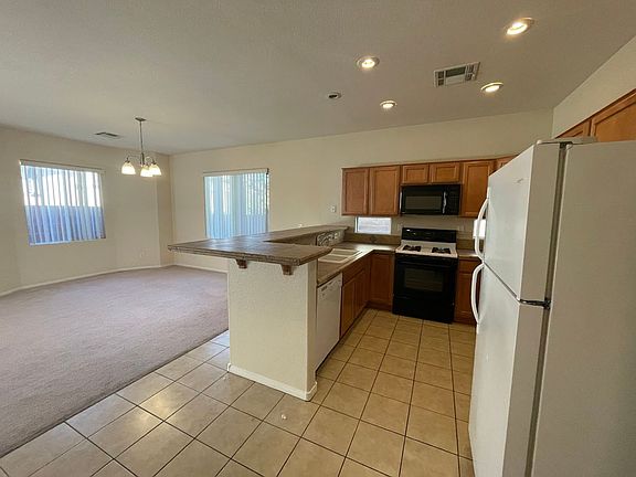 2nd image of 6054 Traviata Ave