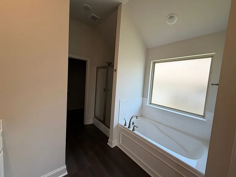 464 Silver Hill Dr — Photo 10