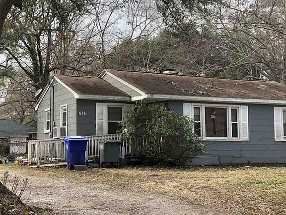 3rd image of 7637 Selma St