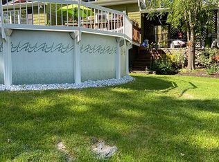 21 Bow St, Saugus, MA 01906