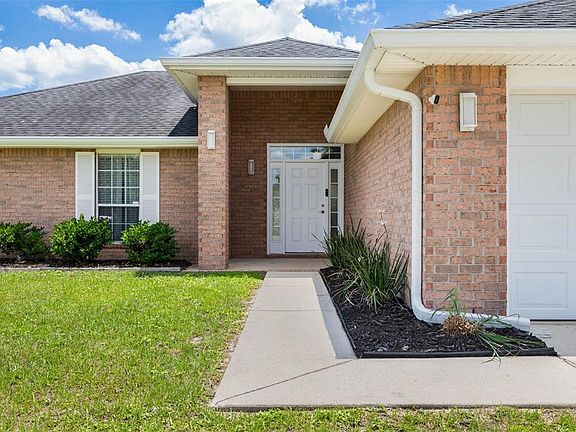 2nd image of 34 FOREST GROVE DRIVE