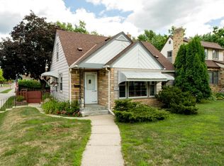 4154 Zenith Ave N, Robbinsdale, MN 55422