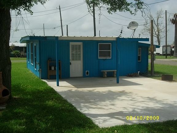 4th image of 158 Sparks Dr
